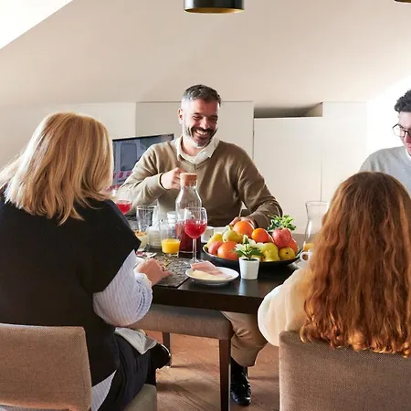 Five Stars Combro 7 Apartment *