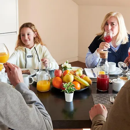 Apartment Five Stars Combro 7