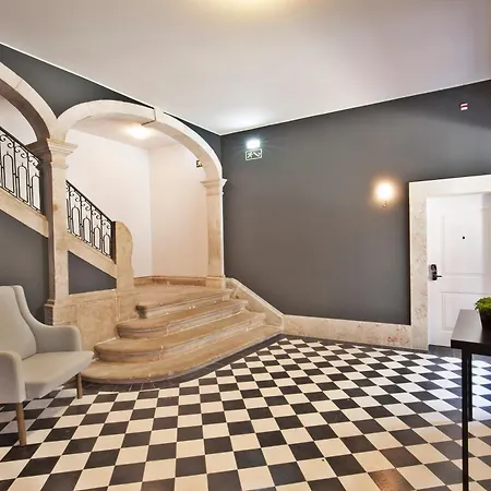 Five Stars Combro 7 Lissabon