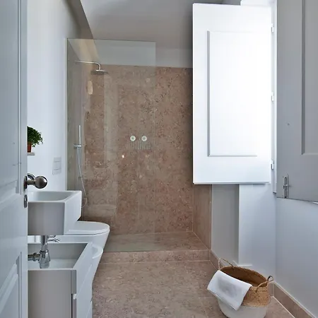 Apartment Five Stars Combro 7 Lisbon