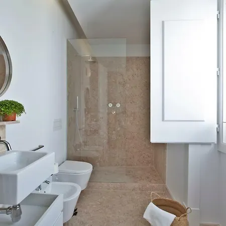 Five Stars Combro 7 Apartment