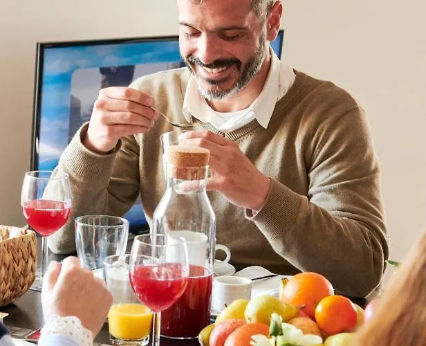 דירה Five Stars Combro 7