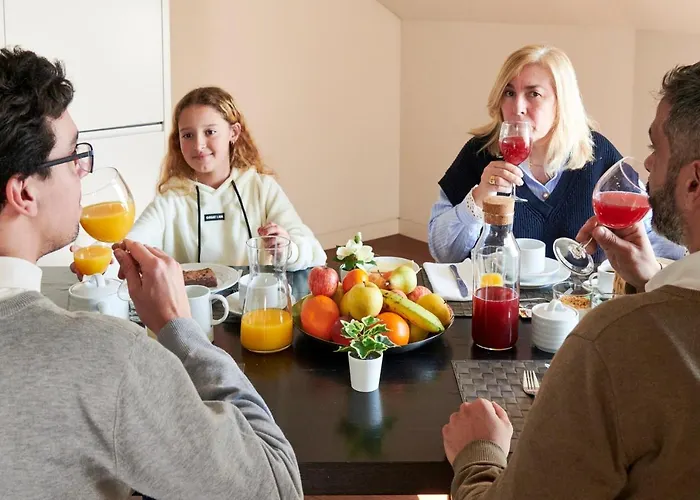 דירה Five Stars Combro 7