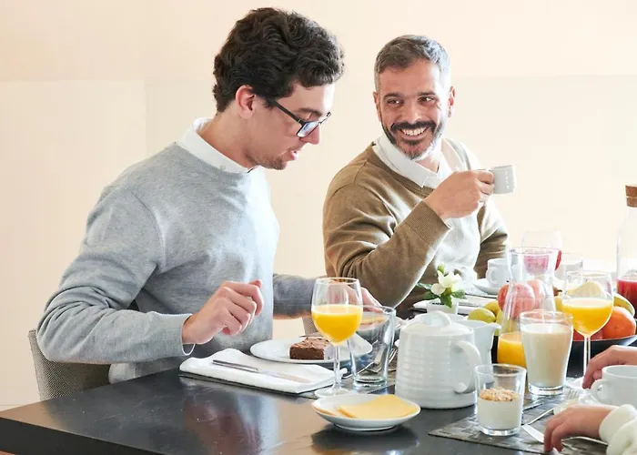 דירה Five Stars Combro 7