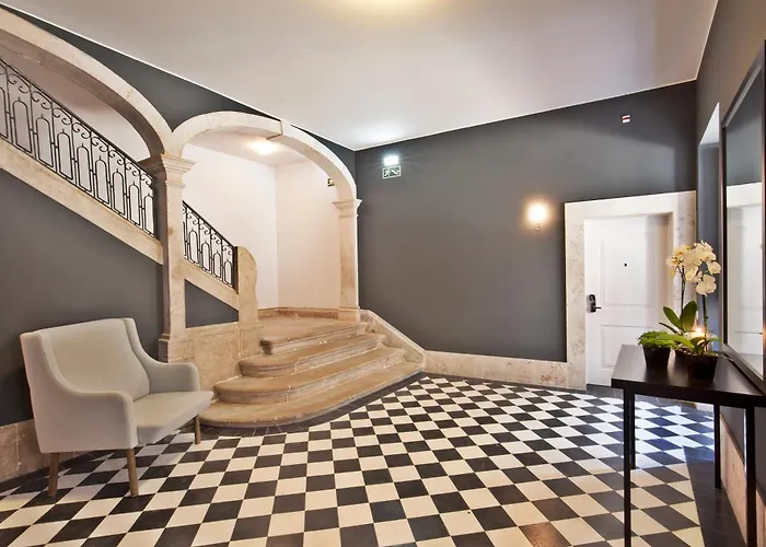 Five Stars Combro 7 ליסבון