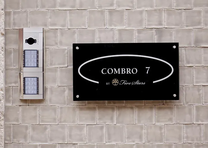 דירה Five Stars Combro 7 *